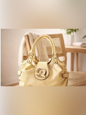 ✨ Soft Butter Yellow Statement Handbag | Chic Everyday Luxury